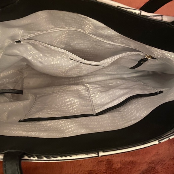 Disney Kate spade tote - Picture 4 of 4